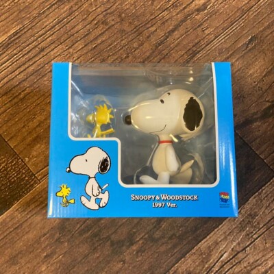 Medicom Peanuts VCD Snoopy And Woodstock 1997 Ver. Figure white