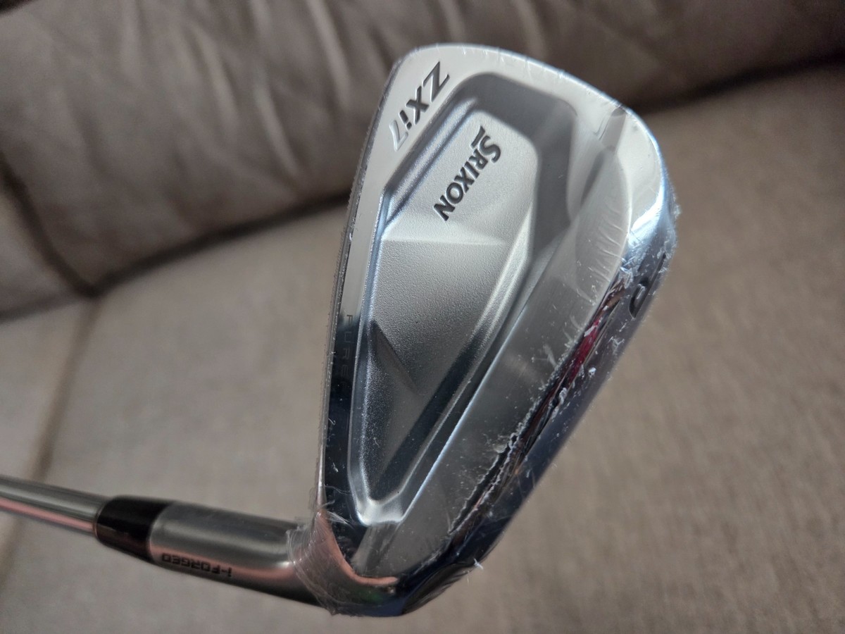 SRIXON ZXi7 FORGED PITCHING WEDGE PW DYNAMIC GOLD MID 115 S300