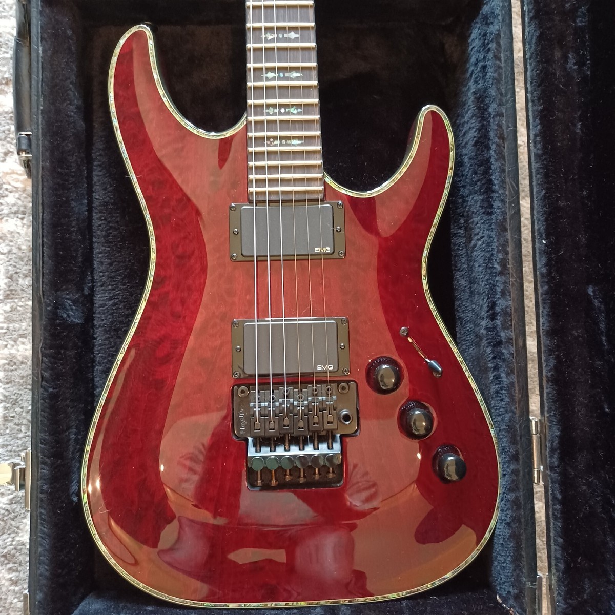 Schecter Diamond Series Hellraiser C-1 FR Black Cherry EMG