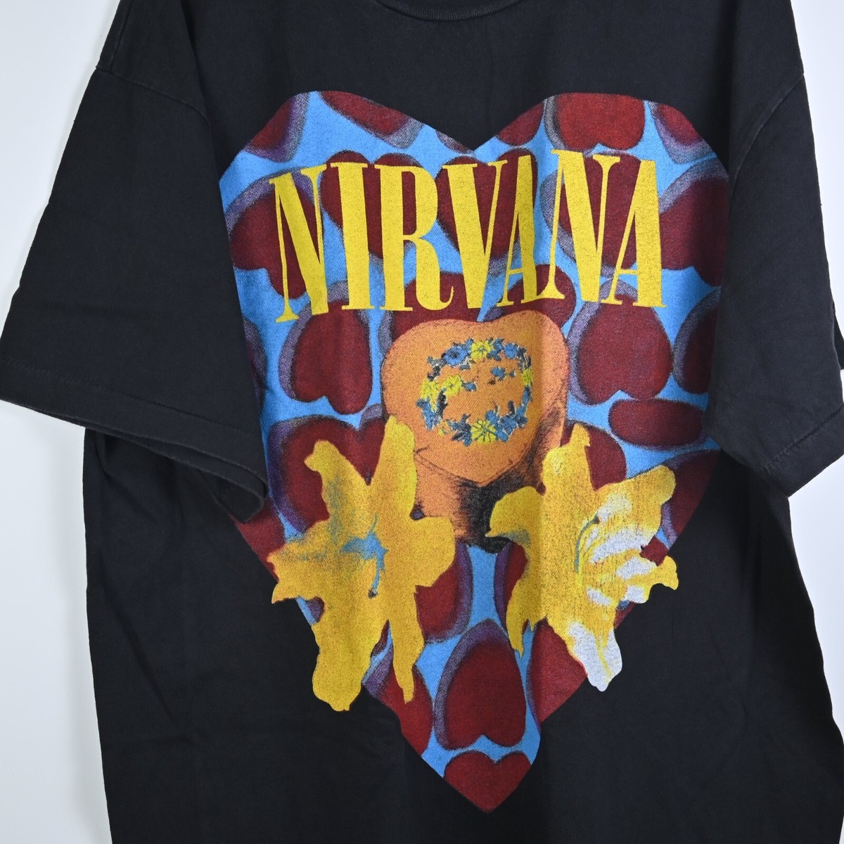 Nirvana Heart Shape Box T-Shirt Vintage Reprint Giant Tag Sz XL
