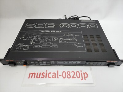 Roland SDE-3000 Digital Delay Effects Rack Unit Digital Delay