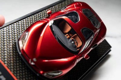 新品 BBR 1/43 アルファ ロメオ 33 ストラダーレ Stradale BBR 1：43