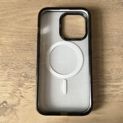 iPhoneアクセサリー cacetify BLACKEYEPATCH magsafe 13pro Cacetify