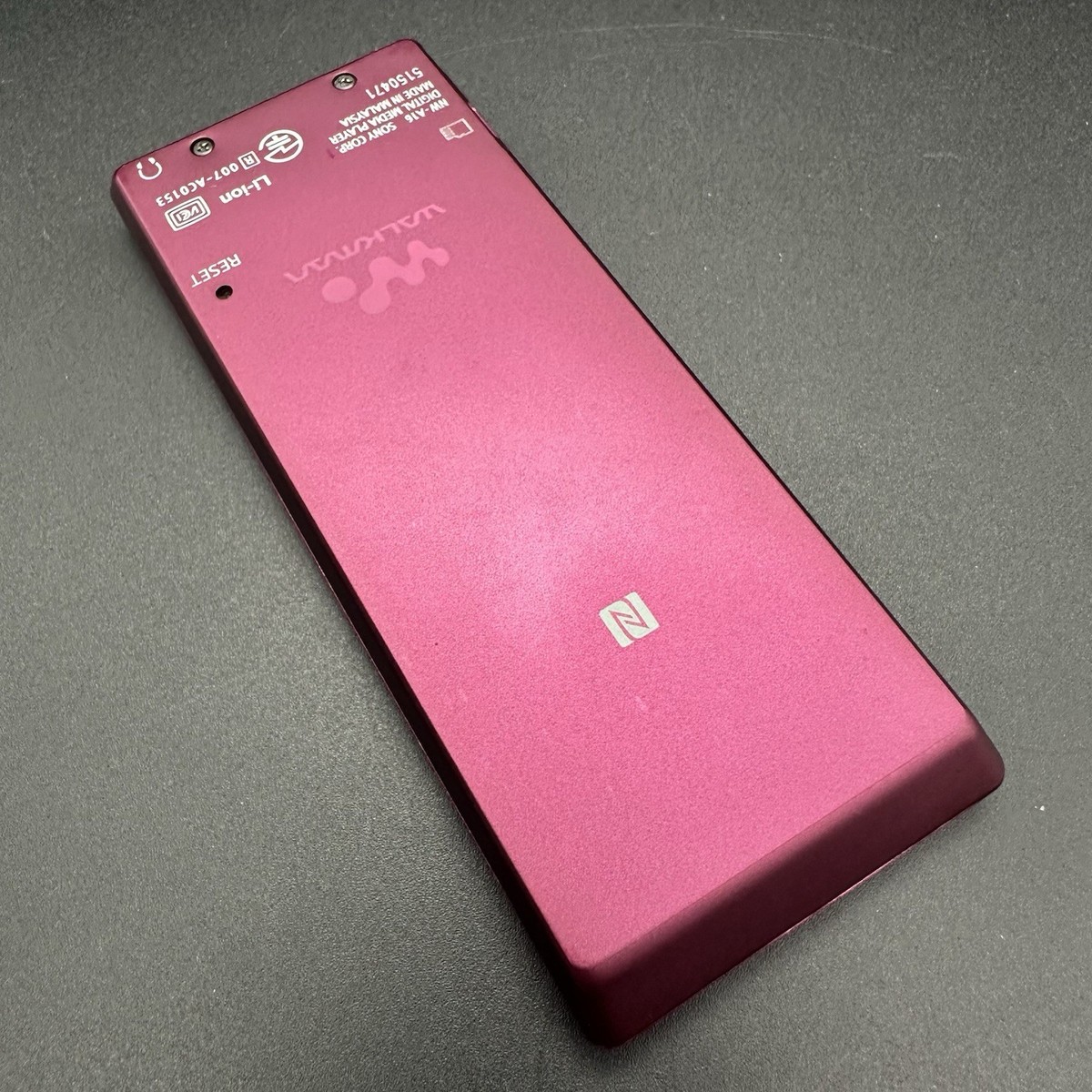 SONY NW-A16 WALKMAN DIGITAL MUSIC PLAYER Rose Pink 32GB Hi-Res