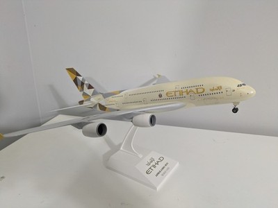 SkyMarks 1/200 A380-800 エティハド航空 Amazon | SKY MARKS 1/200