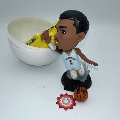 NBA Ballers シリーズ2 ビクターウェンバンヤマSR フィギュア 5