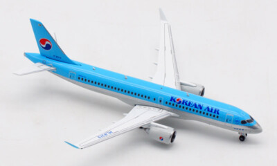 JC Wings Korean Air for Bombardier CS300 HL8313 1:400 plane Pre