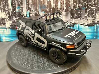 希少！ AUTOart MILLENNIUM トヨタ FJ クルーザー 希少