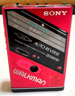 動作品 SONY WALKMAN WM-102 SONY WM-102 カセットプレーヤー レッド