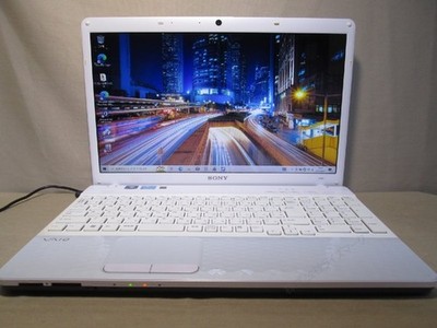 Sony Vaio VPCEH38FJ/W Core i5-2450M HDD 500GB RAM 8GB 15.5 Inch