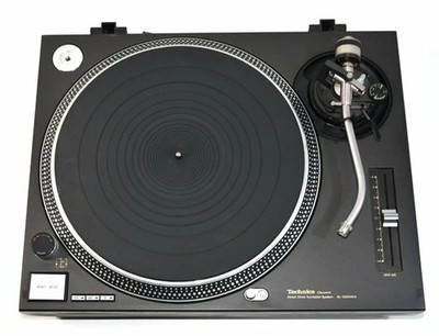 29 technics SL-1200mk4 ターンテーブル Technics SL-1200MK4 ターン