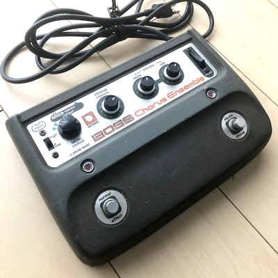 BOSS CE-1 Chorus Ensemble 1980 Vintage Guitar Effects Pedal Made