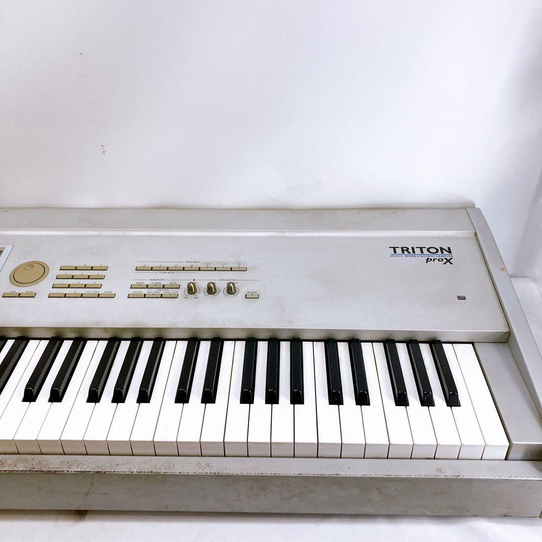 KORG triton pro シンセサイザー キーボード コルグ 一 番