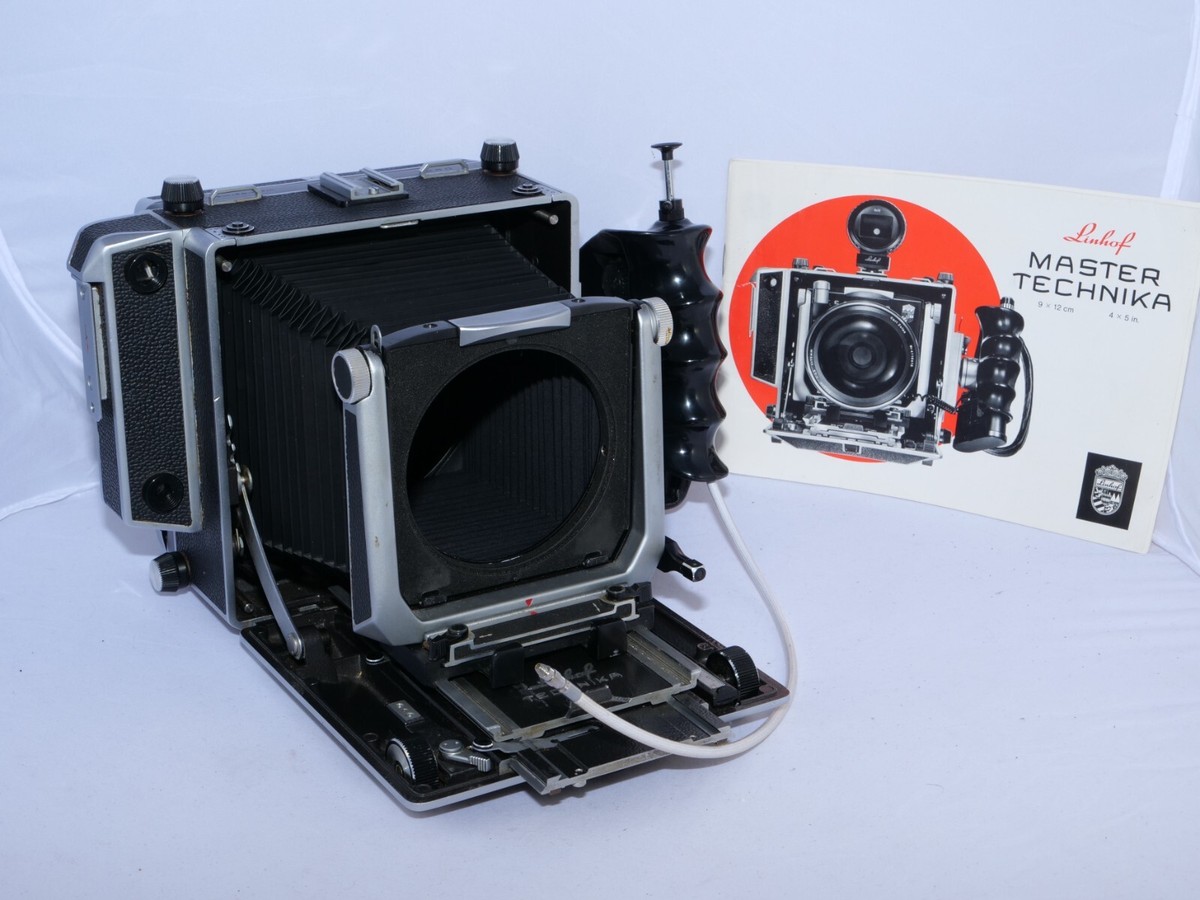 トピック関連記事 LINHOF AERO TECHNIKA 空撮用大判カメラ ピント