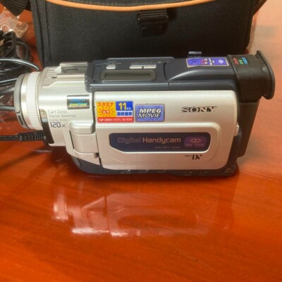 Sony DCR-TRV 17 Digital Handicam Tested Works Read Description