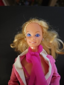 ヴィンテージ バービ人形Day-to-Night映画プレミアム レッドカーペット