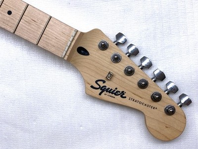 Squier DH Stratocaster ボディ＆Fender ネック Genuine Fender Squier