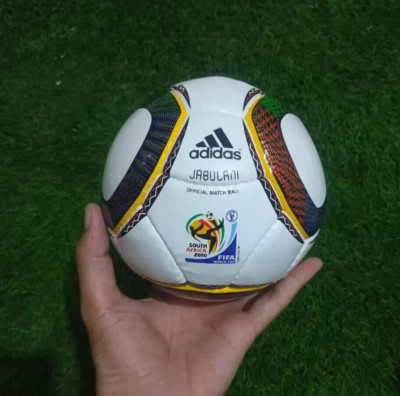 NEW Adidas Jabulani Official Match Ball FIFA World Cup 2010 Soccer