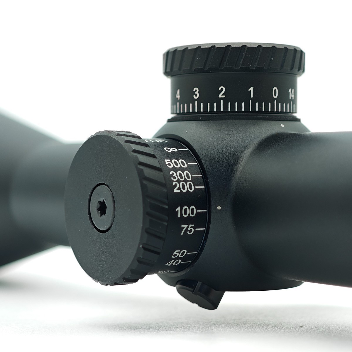 実物 Cabela's Covenant 4 6-24x50 FFPスコープ Cabela's