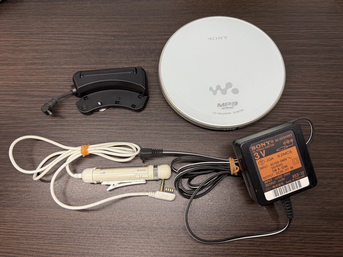 SONY CD Walkman portable player D-NE730 MP3 ATRAC White Working