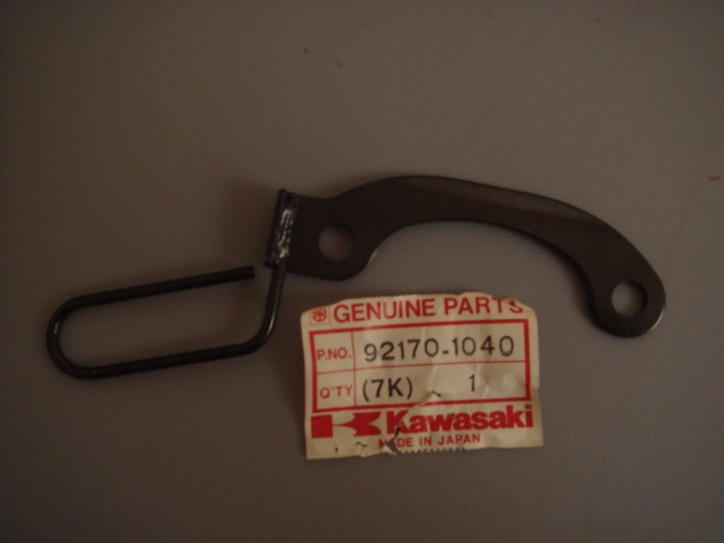 NOS 1988-1989 Kawasaki ZX750 Ninja ZX-750R Cable Clamp PN:92170