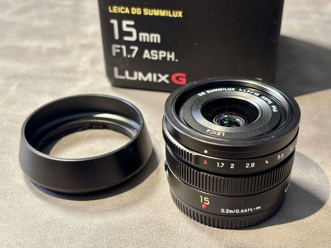 Panasonic LEICA DG SUMMILUX 15mm/F1.7 ASPH. H-X015 Black Camera