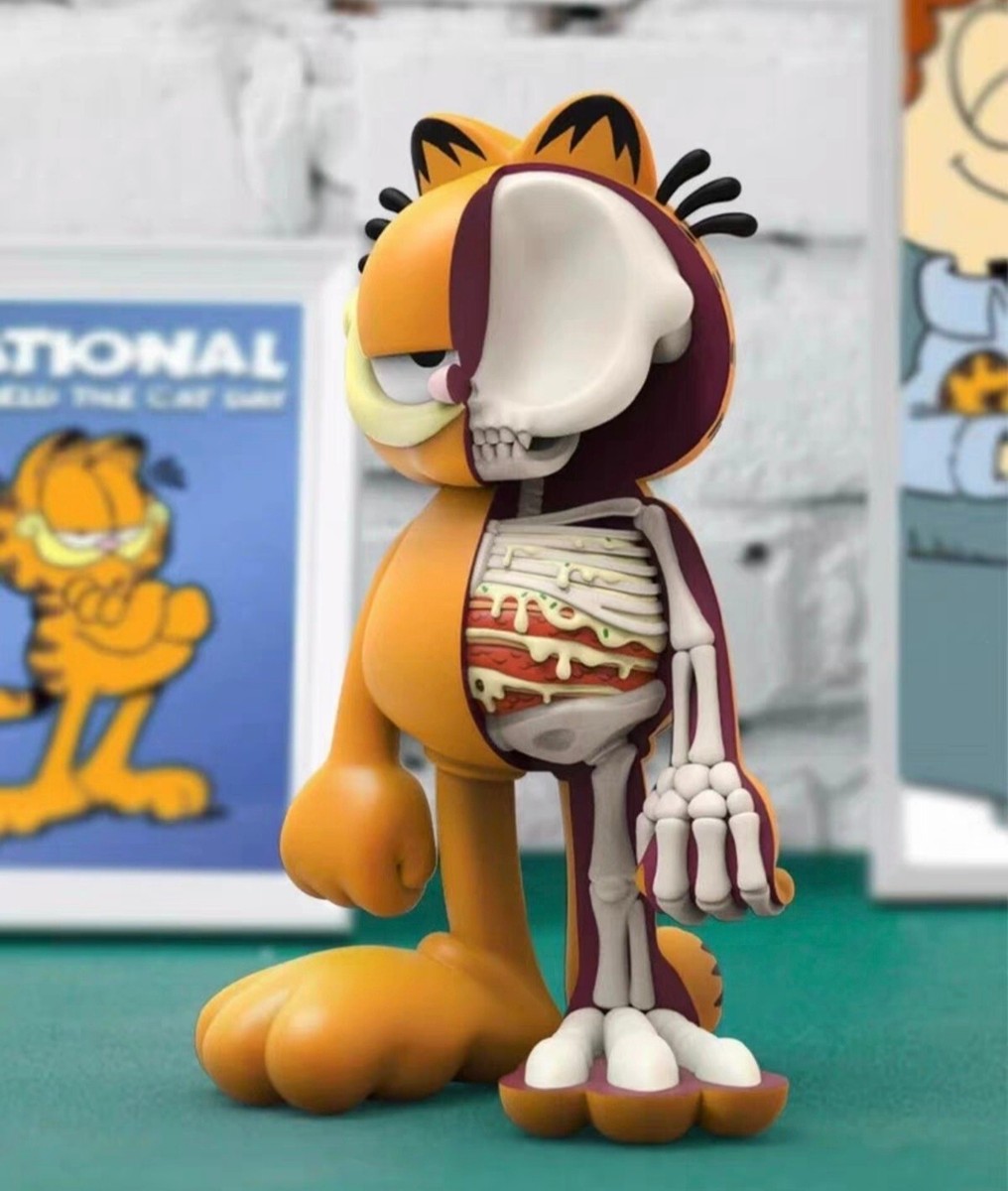 MIGHTY JAXX Garfield Half Skeleton Yellow Vinyl Figure H20cm(7.9