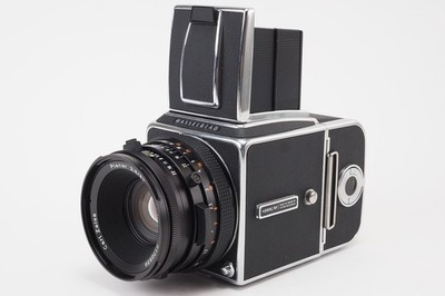 Hasselblad 500CM C/M Film Camera Body + CF Planar T* 80mm f2.8