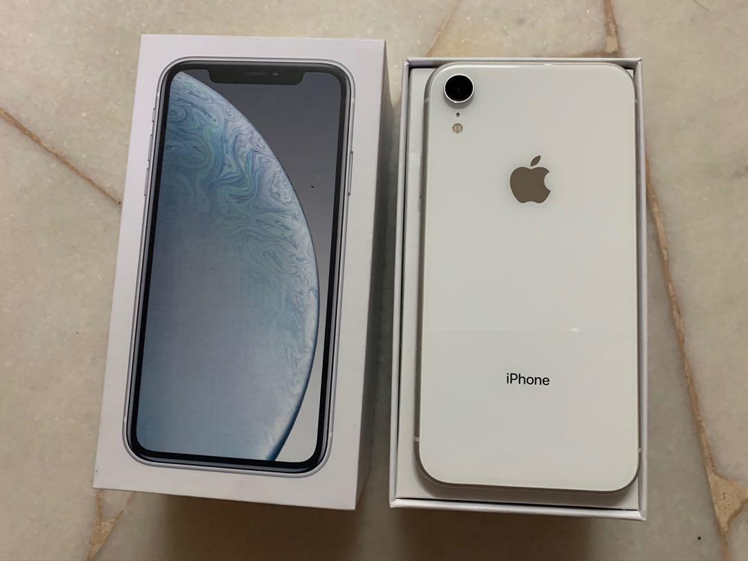 New in Sealed Box Apple iPhone XR A1984 USA UNLOCKED Smartphone