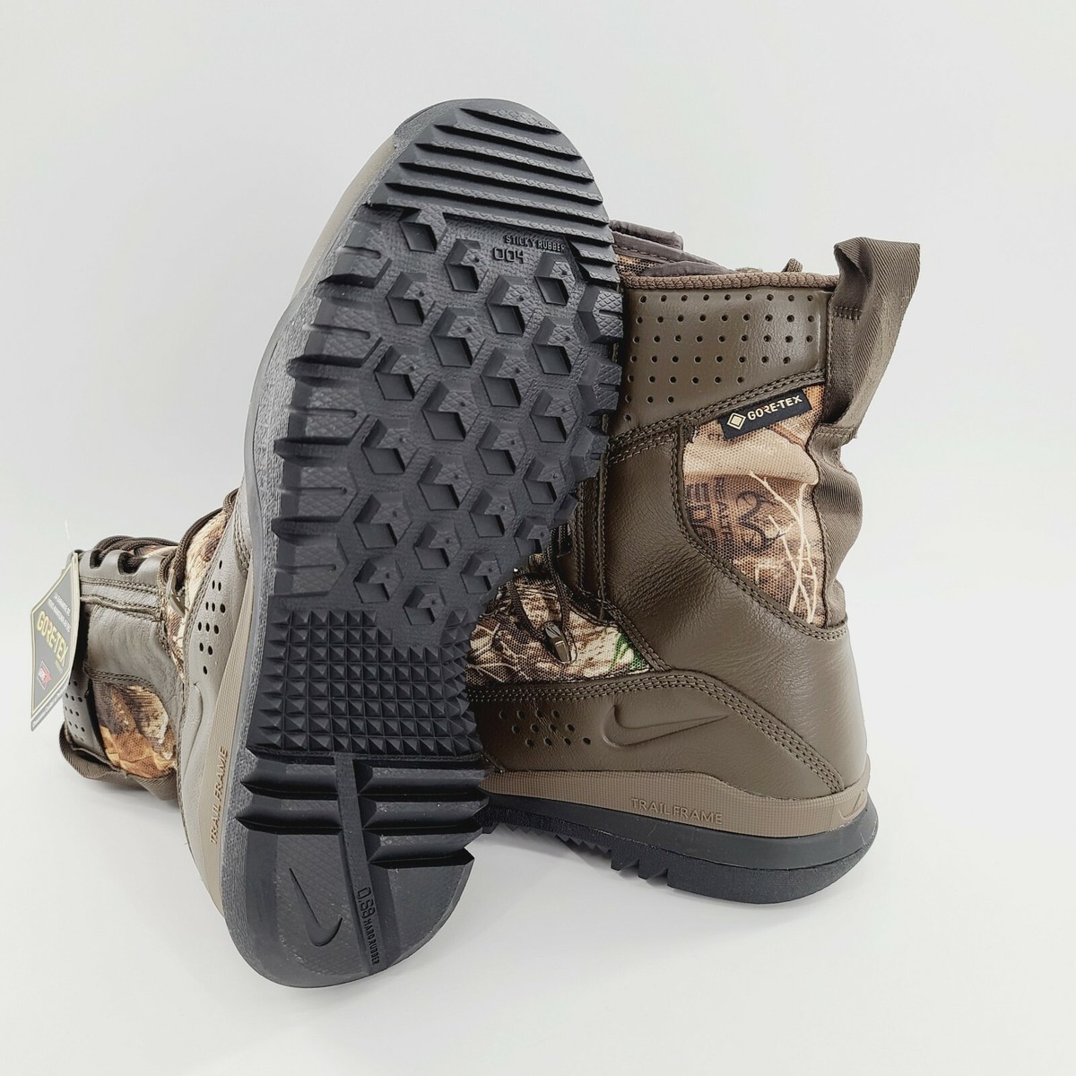 Nike SFB Field 2 8