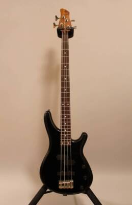 Electric Bass Guitar Yamaha MB-40 Motion B Black 24F Medium Scale