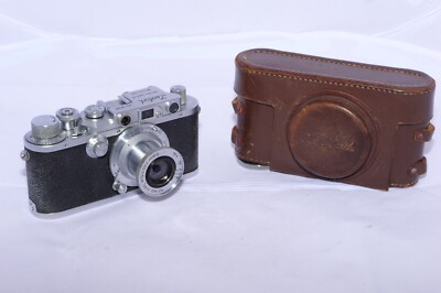 LEOTAX D IV vintage Leica Copy camera. Tokyo Simlar 5cm/3.5 lens