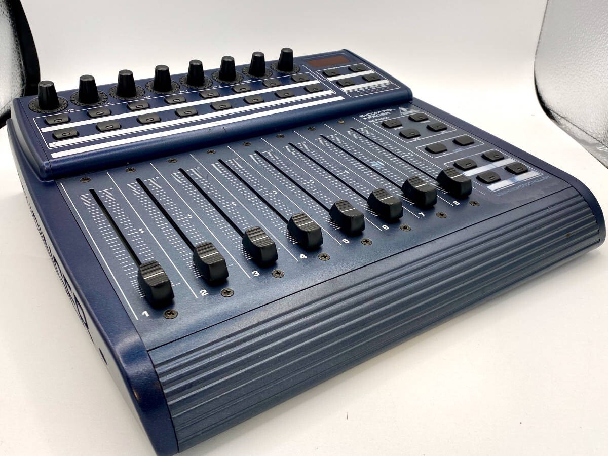 Behringer BCF2000 B-CONTROL FADER USB MIDI Controller Motorized