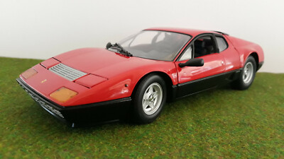 FERRARI 512 BB rouge red au 1/18 d KYOSHO 08171R voiture miniature