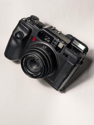 FUJIFILM GA645Zi Professional (CT 003)