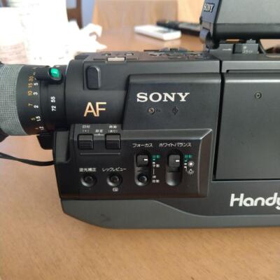SONY Handycam Video8 CCD-V50バッテリー付き SONY CCD-V50 video8