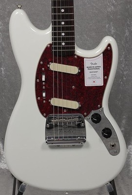 近日中に終了の恐れあり】Fender JAPAN Mustang 純正ケース付 近日中に