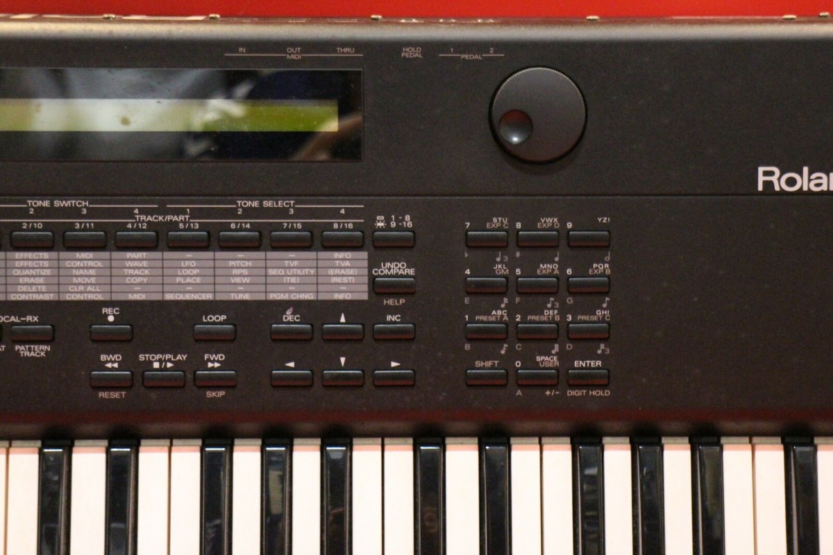 Used Roland XP-50 Synthesizer Keyboard music workstation xp50