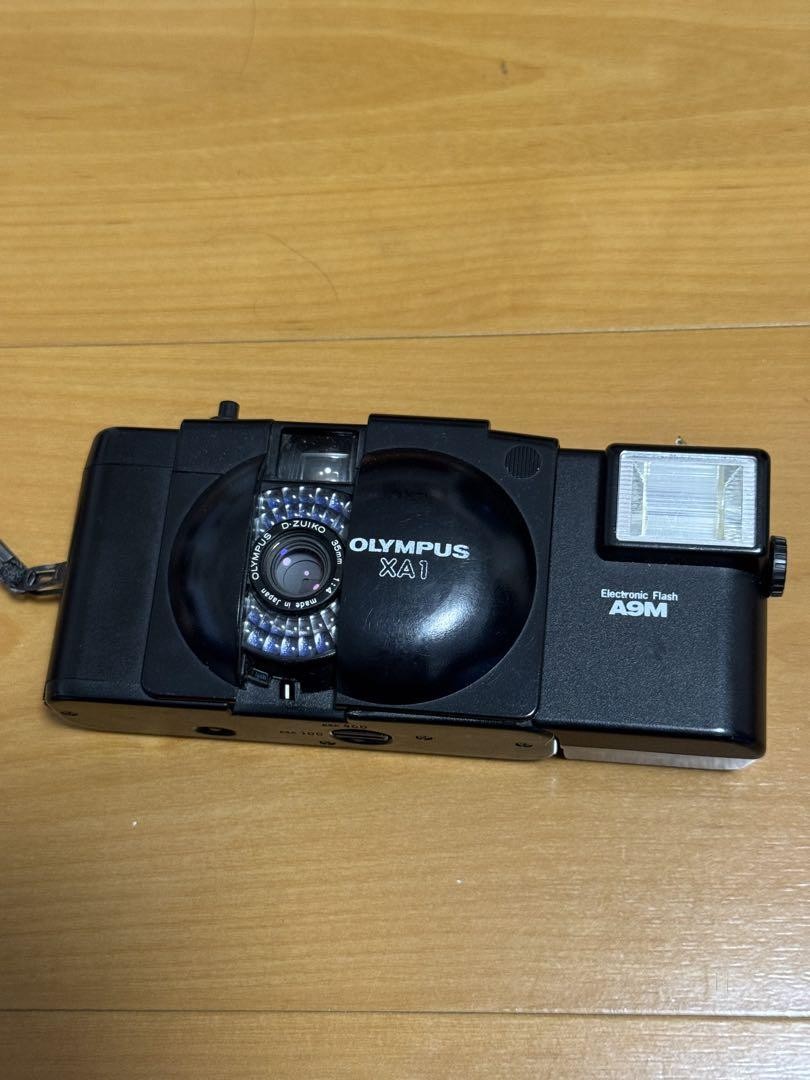 完動品】 オリンパスOLYMPUS XA 1+A9Mフィルムカメラ動作確認済み □完