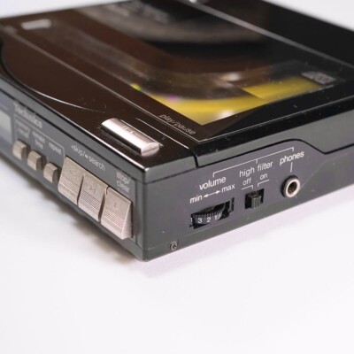 希少名機☆TechnicsポータブルCDプレーヤーSL-XP7＊アダプター付通電