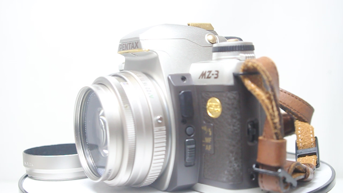 Pentax MZ-3 SLR Special Edition 35mm Film Camera FA 43mm F/1.9