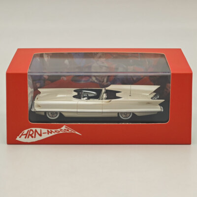 4R-776 HRN-Model 1/64 リンカーン フューチュラ HRN Model 1/64 1955