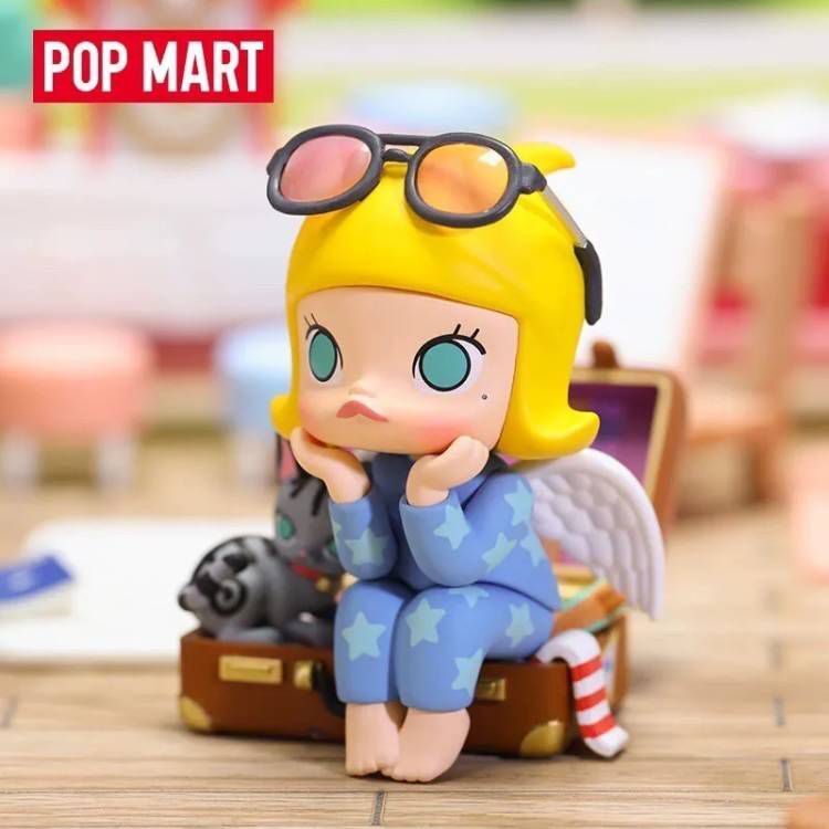 Original Molly Wants To Travel Limited-edition Figures Toy
