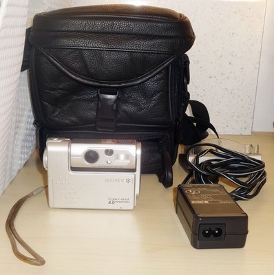 SONY Cyber-shot 2024 DSC-F77 4.0メガピクセル 希少】Sony Cyber-shot