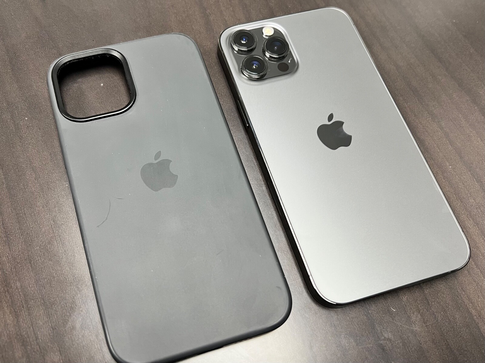 iPhone 12 pro グラファイト 256GB docomo SIMフリー APPLE iPhone 12