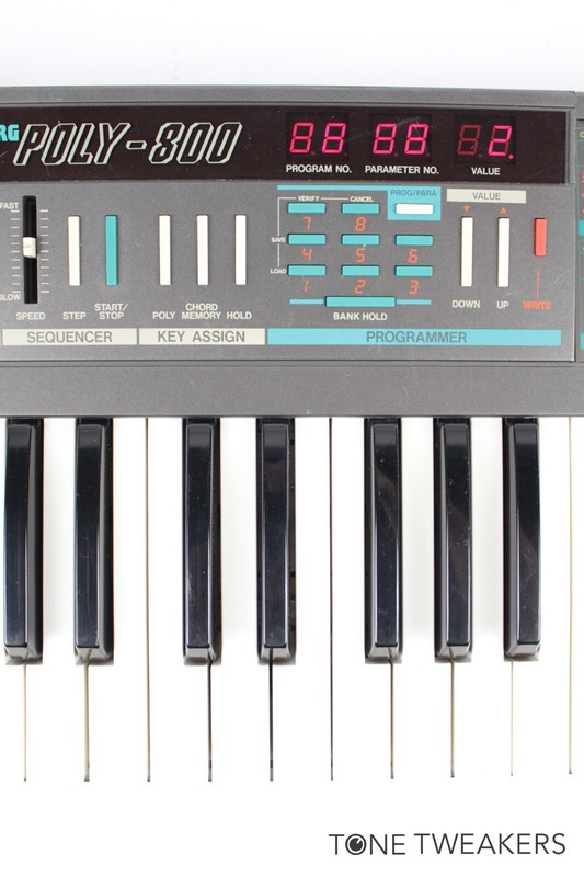 KORG POLY-800 Polyphonic Analog Synthesizer midi *Serviced