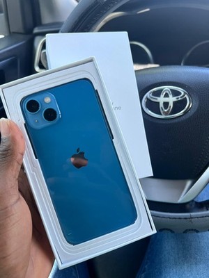 Apple iPhone 13 - 256 GB - Blue (Unlocked) - 90%+ Battery
