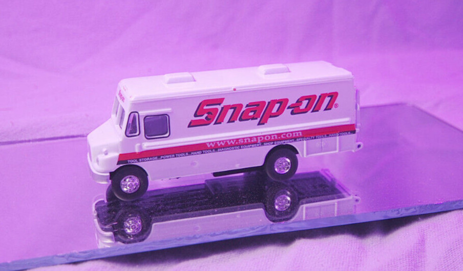 Snapon MT-55 1:32 FREIGHTLINER限定品 Snapon MT-55 1:32