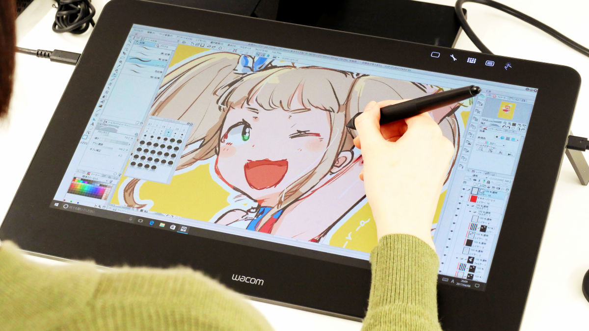 ゆな】Wacom Cintiq Pro 17【開封のみ】 Wacom Cintiq Pro 17【開封