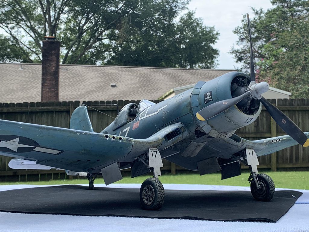 F4U-1A CORSAIR 1:18 スケールモデル Amazon.com: Tamiya Models